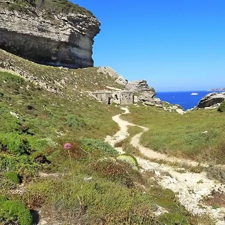 La Testa Sleeps 3 Pool Air Con * Figari (Corsica)
