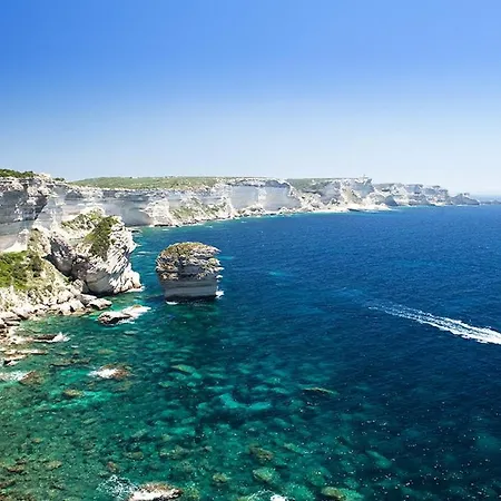 La Testa Sleeps 3 Pool Air Con * Figari (Corsica)